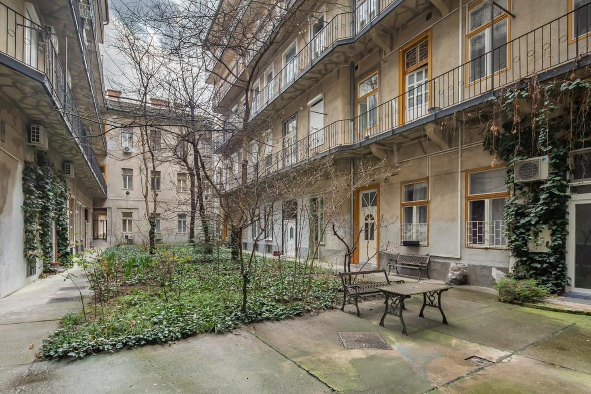 Very Central - Unique Design - New Studio Budapesta Exterior foto